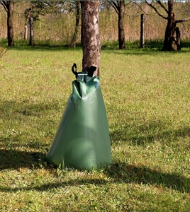 WATERING BAG FOR TREES